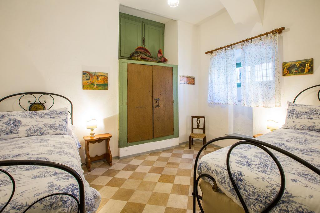 Il Batti Apartment Water Front And Private Beach Toscolano-Maderno Exterior foto