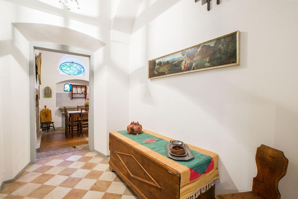 Il Batti Apartment Water Front And Private Beach Toscolano-Maderno Exterior foto